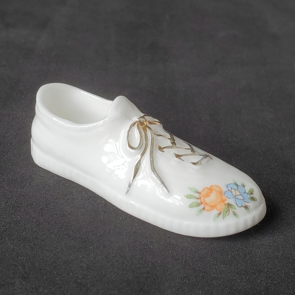 Vintage Porcelain or Bone China Miniature Running Shoe Sneeker Enesco  1977